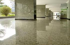 Granitos (fachada e piso)